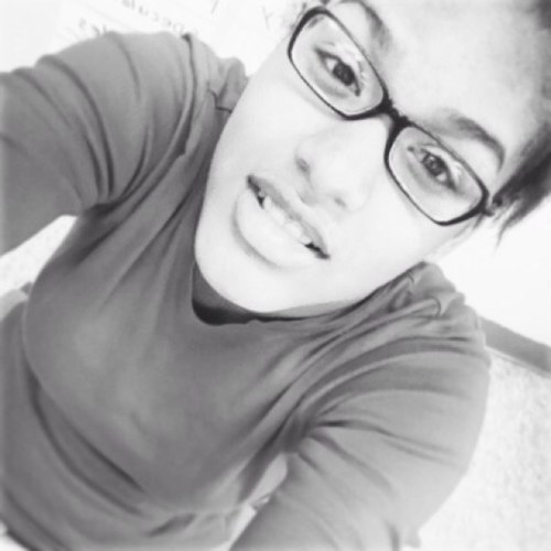 I am in a group called p.q. Im a female rapper.I play sports and I like to dance. Im alittle shy but im still fun to hang with. I just p.q foever!!!!!!!!!!!!