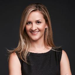 Publicist, world explorer, luxury ski bum, #EpicRace participant, yoga enthusiast, Starbucks addict, innovator of all things marketing and PR at @PhilosophyComm