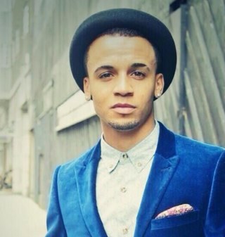 @amzx3_ast & @_kaylsxo here to update you on the one and only @AstonMerrygold.