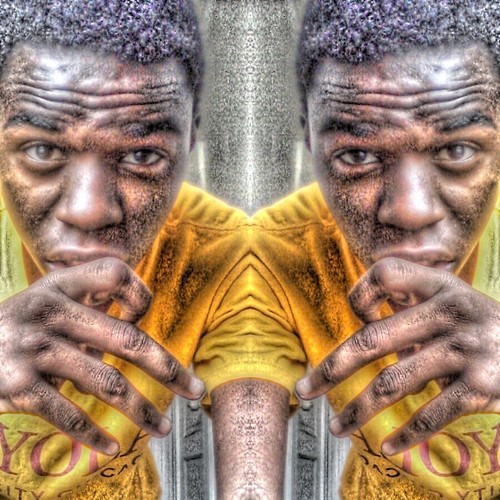 17Year old #GoodLife Artist For | Booking | Features | Verses Hit me up at mauricenixon119@yahoo.com Free my Nigga Santana #OnlyTheFamily
