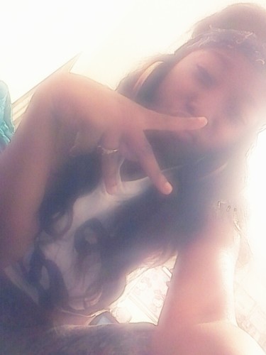 Follow me on instagram kaays_avenuuee 
Meanwhile big time thuggin with my wifee @Lonii_Babyyy