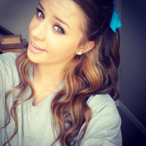 taylorrajter's profile picture. Smile... it could make someone's day.