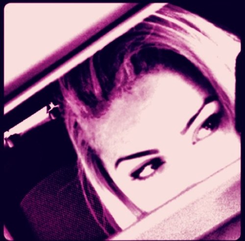 T_TheAlterEgo's profile picture. Why live in Black&White when you could live in COLOR!?- #Music