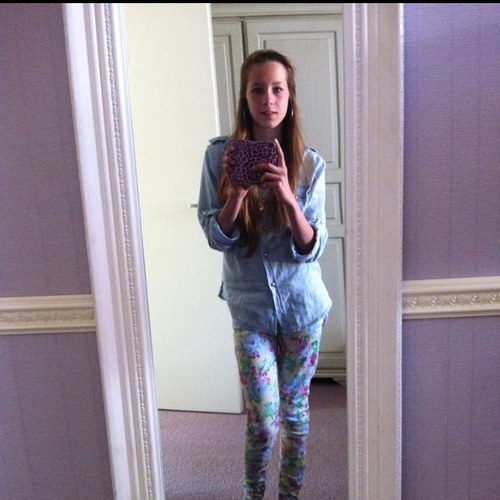 volg mn nieuwe account @mynameisromy_