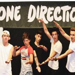 Amo a esos cinco chicos de las escaleras
~ 29/06/11~
Dare to dream.
Where we are