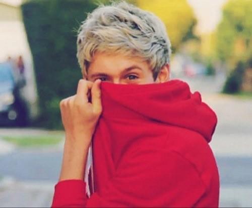 DON'T FOLLOW!!! This is a free follow from @blazedupzjm , please follow me on there instead. Love you x