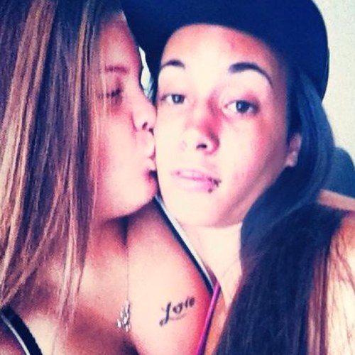 SEXIER_THN_ALL's profile picture. FUCK A HATER,LOVE A GIRL!!!!
#TeamLesbian