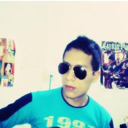 내가 한국을 사랑   
soy creativo, alegre, me gusta aprender de todas las culturas del mundo en especial las culturas asiáticas ^ - ^