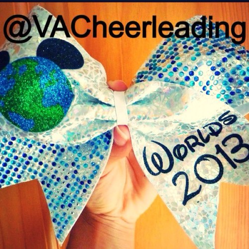 Your go to page for VA's top cheerleading news. We tweet about VA's top gyms, teams, and cheerleaders. DM us information :) August CoTM: @Fame_Legend