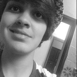 Então deixa que o tempo vai gravar a tua voz em mim
pra que eu possa te ouvir toda vez que eu precisar ♪♪