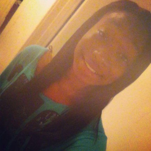 Kik me @_ityn