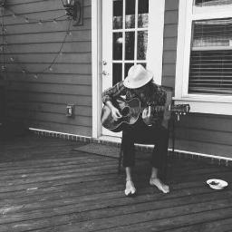 Hiiiiiiiiii. Still trying to figure out what the right thing to say here is. love you .x
*parody*