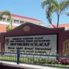 *bukan* Official Account | hanya sarana untuk silahturahmi siswa & alumni