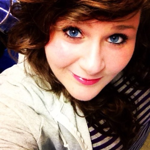 Shows, Auditions, Glastonbury, Paid acting work! #Excited
Instagram:MellyWhite27 :)