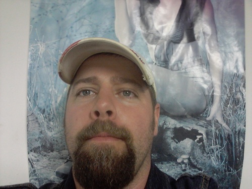 Ccreepio's profile picture. Goaltender ....?