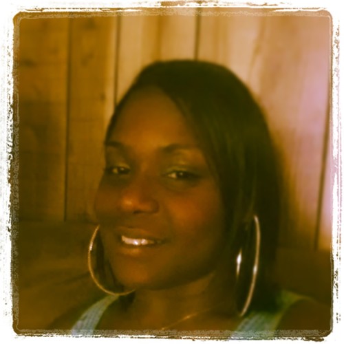 Im 29 years old with a 7 year old son named Latrell. He is my everything! #teamLATRELL #teamSNOOP #teamPROUDMOMMY #teamCOWBOYS #teamSINGLE #teamLEO