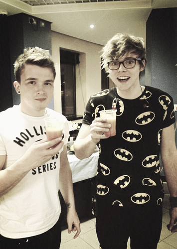 @cuddIehemmings