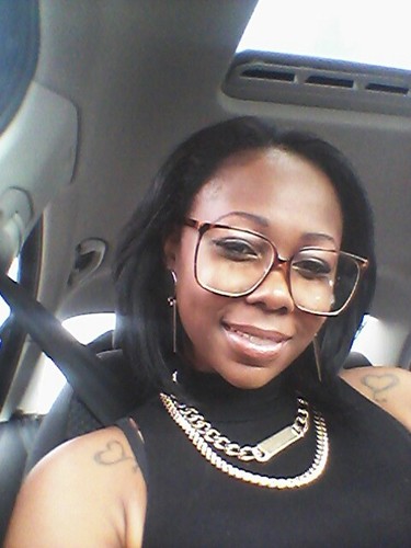I'm a 23 year old licensed cosmetologist and the proud mother of a handsome little boy. To know me is the love me and if you don't then thats fine too.