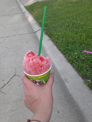 arandombunny's profile picture. Adrianne bro ~(^-^)~                        6/22/2013