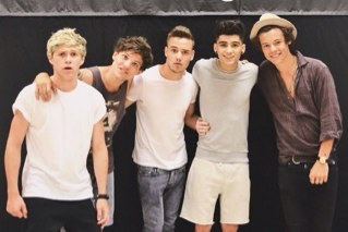 Directioner_16H's profile picture. Ask for a follow back.! :)) xx