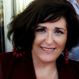 Abogada siempre, compromiso con el servicio público ahora. Fué doloroso salir de Guipúzcoa. En evolución ideológica  y conocimiento.