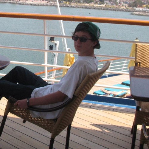 Just picture me Hollywood living riding through the sun, riding through the sunset.