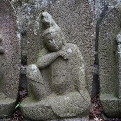 Kogo Eriko 卒論指導のときに気付いたのですが もしかして 類語辞典に親しむというのをあまり学生さんやってないかも 同じ言い回しを避け 適切な表現を探すにあたって 類語辞典とかシソーラスと呼ばれる辞書はすごくお役立ちです ひきましょう