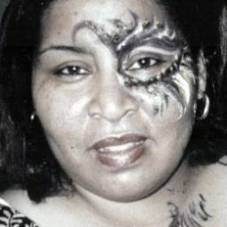 NikkiBrowneyesW's profile picture. Soul belongs to God
Heart beats to classic jazz
Colors like fire 
Look into my eyes...
 the world a blank canvass...
creativity captures me
I am it's slave