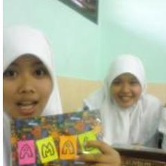 Follow me !  i'm student of senior high scholl . 
XII IPA-2

my facebook rheefqee setya