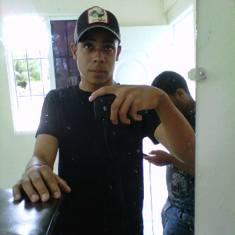 y0o soi como soii LE Doii graxx a #Dios ahora toii contig0o en la buenas y en las malas no teng0o envidiar nada! mirda pa t0o el mund0oh3