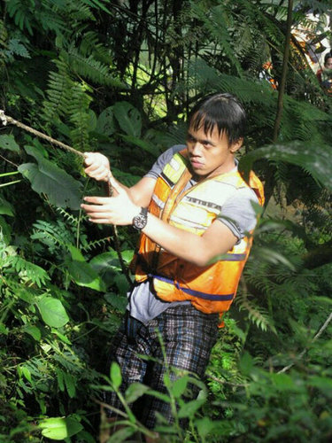 Berusaha untuk membuat persatuan di atas perbedaan... (sembari memperkuat iman kepada sang pencipta )