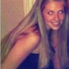 Bibi808's profile picture. Life is short, spend it blonde. ♡