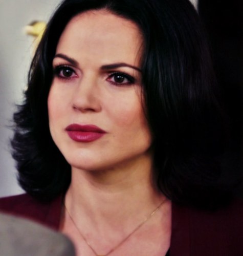You wanted to see your Queen? Well my dears, here. She. Is. Holding @QueensKnightEm in my arms. Never letting her go.
