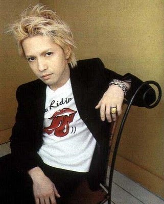 L'arc~En~Ciel. Vocalist.