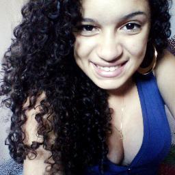 Ser feliz é o que importa :)