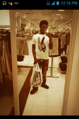 Im Out Da Way Just Tryna Find A Way To Win R/s...      Ion Talk Too Much You See Me Im Observing Cuz These Niggas Be Lurking...
