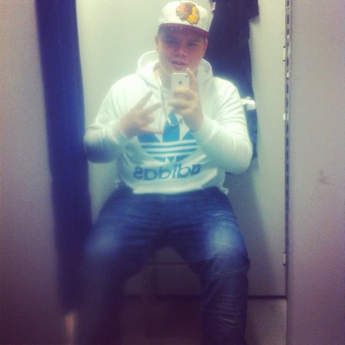 al ready taken by @LISAATJJxx - 10'02'13