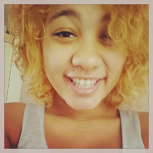 Beautiful, Amazing Friend, TeamBz & if you Dont Like what you See Then Stay tf Off my Page Loving my Babygirl Ky'Lee . Follow Bestfriend @3GirlsAteBina .