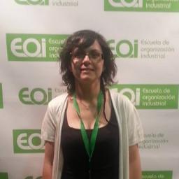 Enreda profesional, cacharreo con la robótica educativa y la programación. Me encanta mi trabajo en @ArcaDroidex y pasarlo bien con mi familia y amig@s.