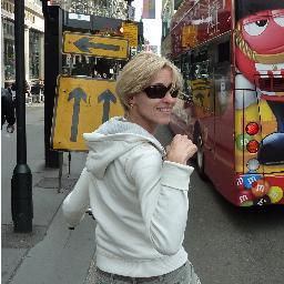 ine_cup's profile picture. nieuwsgierig, journalist, schrijven, onderzoeksjournalistiek, radio, interviewen, portretteren
tips naar ine.cup@bndestem.nl