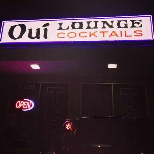 Ouilounge1's profile picture. Legendary Bar