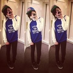 DERYA1D123's profile picture. ♥ DIRECTIONER♥ 
http://t.co/Wh2BDo4a68 …One Direction  ılove you  @zaynmalik @Louis_Tomlinson,@Harry_Styles,@Real_Liam_Payne, and @NiallOfficial. ı love you