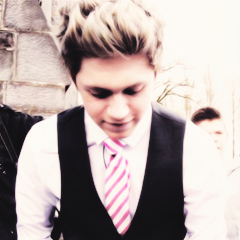 I'm a #Directioner

[Boris followed]