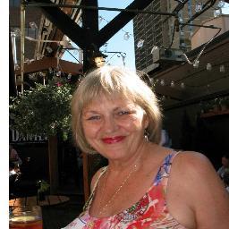 TindaHB's profile picture. Repatriated Calgarian after life in Europe, Montreal, NB, NS, Ottawa, French, journalism, public sector work, retired. working in second career - violin!!