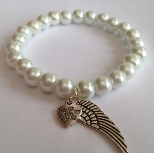 Made especially for you beautiful iBela bracelets. Free P&P to anywhere in the UK. Please contact us for any info or questions you have. ibelajewels@gmail.com