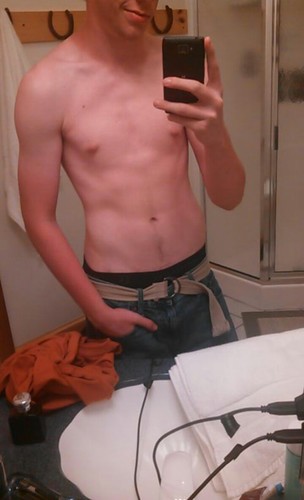 This is my new twitter since my other is still suspended.. Hi guys! Kik: ThatOneFuckhead