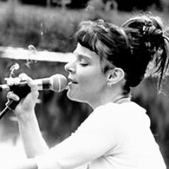 isabelmonteiro1's profile picture. Drugstore - miss monteiro : the one and only. (also @GringaBrazilien for my BR politiks feed)