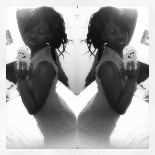 Follow me on Insta @namesfiona_but_iant_noprincess
Dont follow to unfollow fuck wit a jamaican and get yoo ass bussss