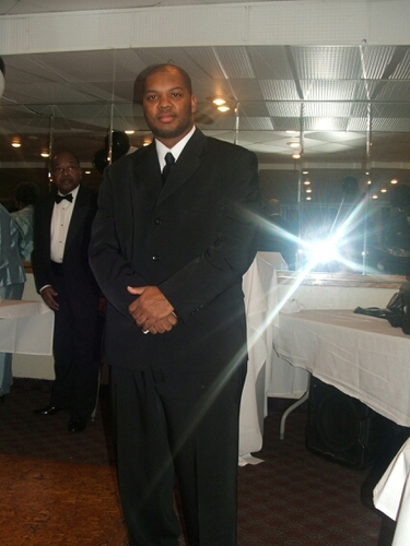 HillTopprint's profile picture. Best Coach in the city