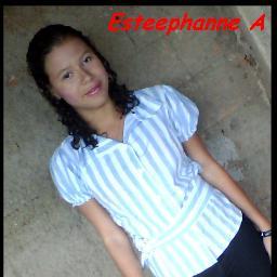 Nooome : Estephanne  Relacionamento : Namorando
